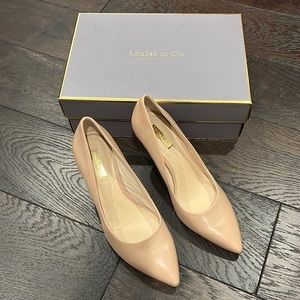Brand New Louis et Cie Nude Pumps